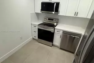 6937 Bay Dr, Miami Beach, FL 33141 - Photo 3
