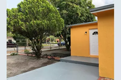 1605 NW 127th St #0, North Miami, FL 33167 - Photo 7