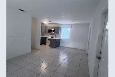 1605 NW 127th St #0, North Miami, FL 33167 - Photo 11