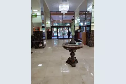 174 210 #408, Sunny Isles Beach, FL 33160 - Photo 1