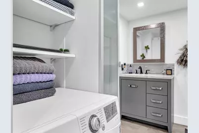 1700 NE 191st St #102, Miami, FL 33179 - Photo 3
