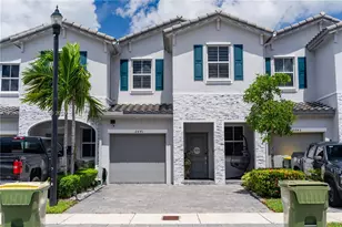 2641 SE 12th St, Homestead, FL 33035 - Photo 1
