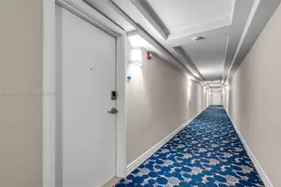 6917 Collins Ave, Miami Beach, FL 33141 - Photo 21