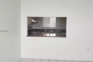 1700 NW N River Dr, Miami, FL 33125 - Photo 7
