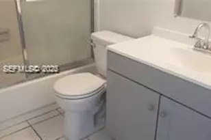 1700 NW N River Dr, Miami, FL 33125 - Photo 11