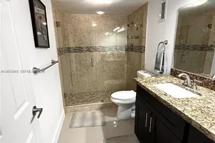 671 NE 195th St, Miami, FL 33179 - Photo 17