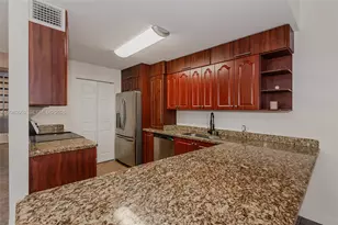 1504 NW 112th Terrace, Pembroke Pines, FL 33026 - Photo 11