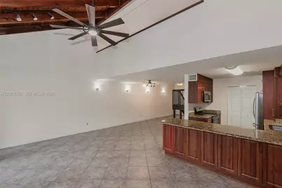 1504 NW 112th Ter, Pembroke Pines, FL 33026 - Photo 9
