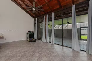 1504 NW 112th Terrace, Pembroke Pines, FL 33026 - Photo 7