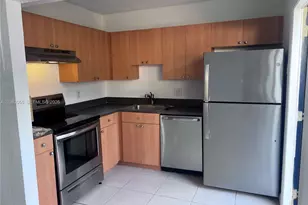 4651 NW 9th Dr, Plantation, FL 33317 - Photo 3