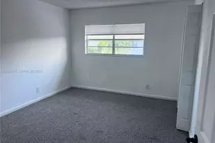 4651 NW 9th Dr, Plantation, FL 33317 - Photo 19