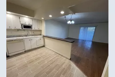 2061 NW 47th Ter #306, Lauderhill, FL 33313 - Photo 3