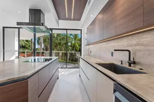 3610 Yacht Club Dr, Aventura, FL 33180 - Photo 1