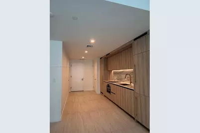 77 SE 5th #1611, Miami, FL 33131 - Photo 15