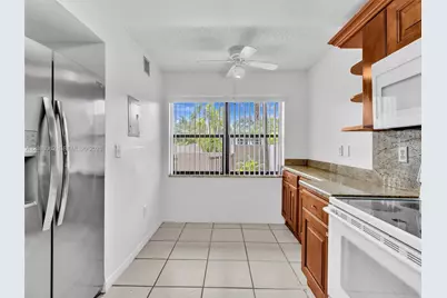 10110 NW 41st St #78-7, Doral, FL 33178 - Photo 13