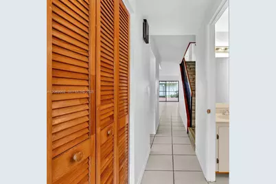 10110 NW 41st St #78-7, Doral, FL 33178 - Photo 7