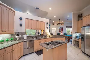 2552 Jardin Ln, Weston, FL 33327 - Photo 11