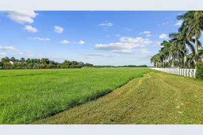 35251 SW 218th Ave, Homestead, FL 33034 - Photo 9