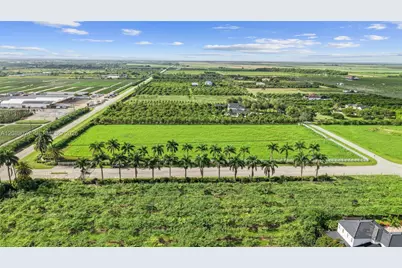 35251 SW 218th Ave, Homestead, FL 33034 - Photo 7