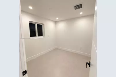 20022 SW 118th Ave, Miami, FL 33177 - Photo 3