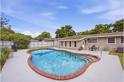4750 NW 1st St, Plantation, FL 33317 - Photo 33