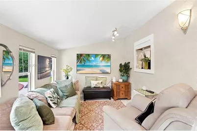 4750 NW 1st St, Plantation, FL 33317 - Photo 17