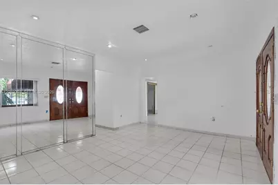 615 SW 62nd Ct, Miami, FL 33144 - Photo 5