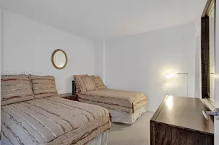 6767 Collins Ave, Miami Beach, FL 33141 - Photo 25