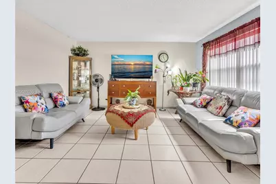 11492 NW 43rd St #11492, Coral Springs, FL 33065 - Photo 5