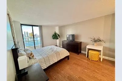 3300 NE 192nd St #PH16, Aventura, FL 33180 - Photo 13