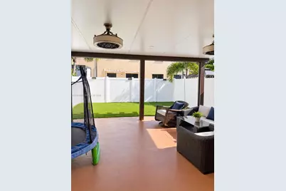 3375 W 90th Ter #3375, Hialeah, FL 33018 - Photo 13