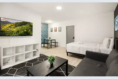 7340 Harding Ave #3, Miami Beach, FL 33141 - Photo 3