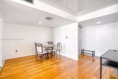 18021 Biscayne Blvd #1604, Aventura, FL 33160 - Photo 7