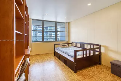 18021 Biscayne Blvd #1604, Aventura, FL 33160 - Photo 15