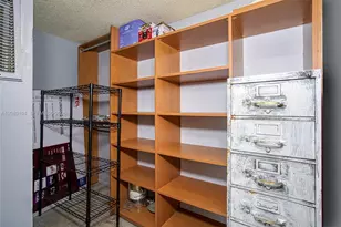 18021 Biscayne Blvd, Aventura, FL 33160 - Photo 29