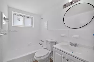 60 NW 79th St #11, Miami, FL 33150 - Photo 5