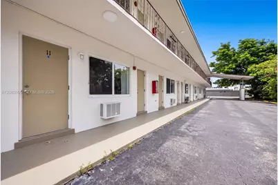 60 NW 79th St #11, Miami, FL 33150 - Photo 19