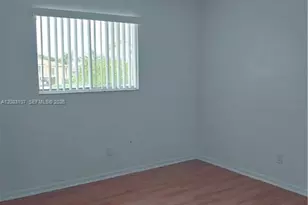 4705 SE 4th Pl, Cape Coral, FL 33904 - Photo 7