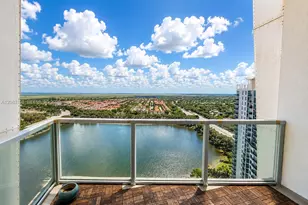 2681 N Flamingo Rd, Sunrise, FL 33323 - Photo 45