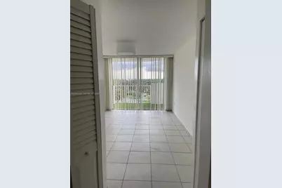 1200 NE Miami Gardens Dr #803W, Miami, FL 33179 - Photo 11