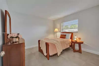10214 SW 26th Ter, Miami, FL 33165 - Photo 19