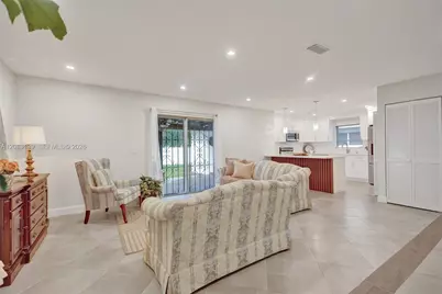 10214 SW 26th Ter, Miami, FL 33165 - Photo 5