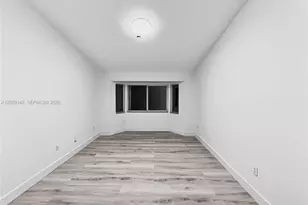 3215 N 36th Ave, Hollywood, FL 33021 - Photo 17