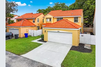 3215 N 36th Ave, Hollywood, FL 33021 - Photo 29
