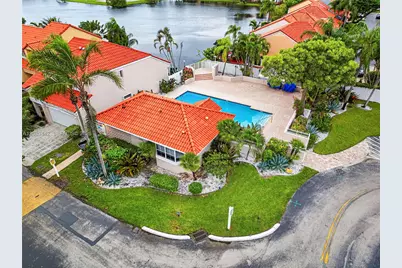 3215 N 36th Ave, Hollywood, FL 33021 - Photo 35