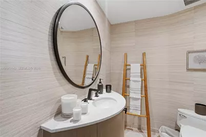 1000 S Pointe Dr #2202, Miami Beach, FL 33139 - Photo 39