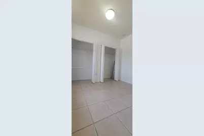 33 E 20th St #203, Hialeah, FL 33010 - Photo 17
