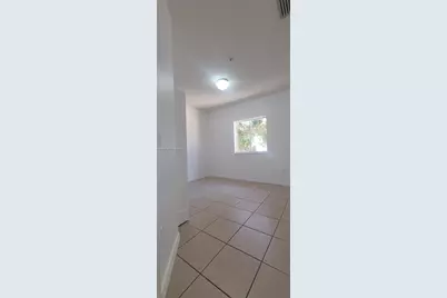 33 E 20th St #203, Hialeah, FL 33010 - Photo 19