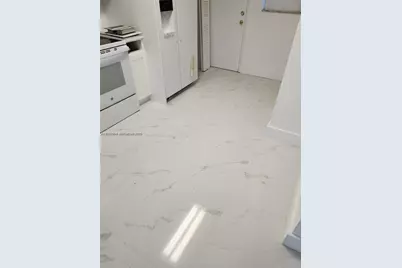 1780 NE 191st St #204-2, Miami, FL 33179 - Photo 11