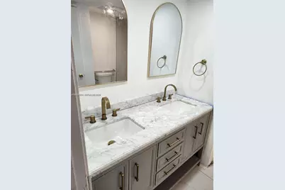1780 NE 191st St #204-2, Miami, FL 33179 - Photo 25